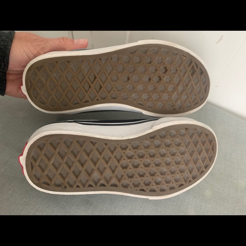 Kid’s Vans side 12! - Picture 4 of 4